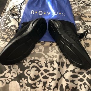 Rovux Zoom Sneakers